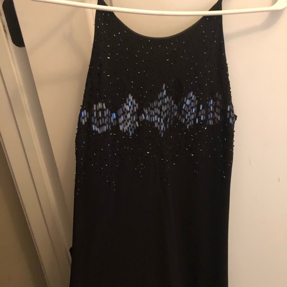 Black Gown - Picture 2 of 3